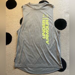 Men’s sleeveless work out tank